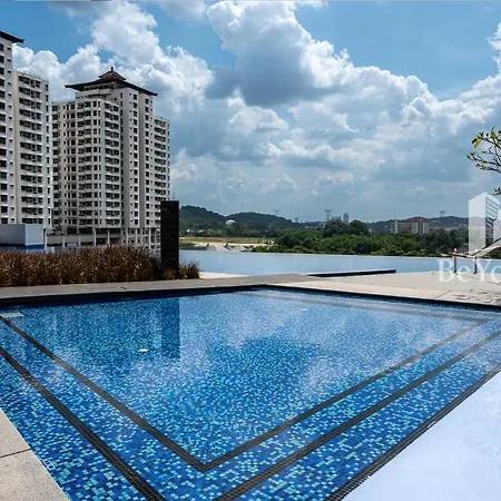 Astetica Residences Kuala Lumpur Seri Kembangan Exterior photo